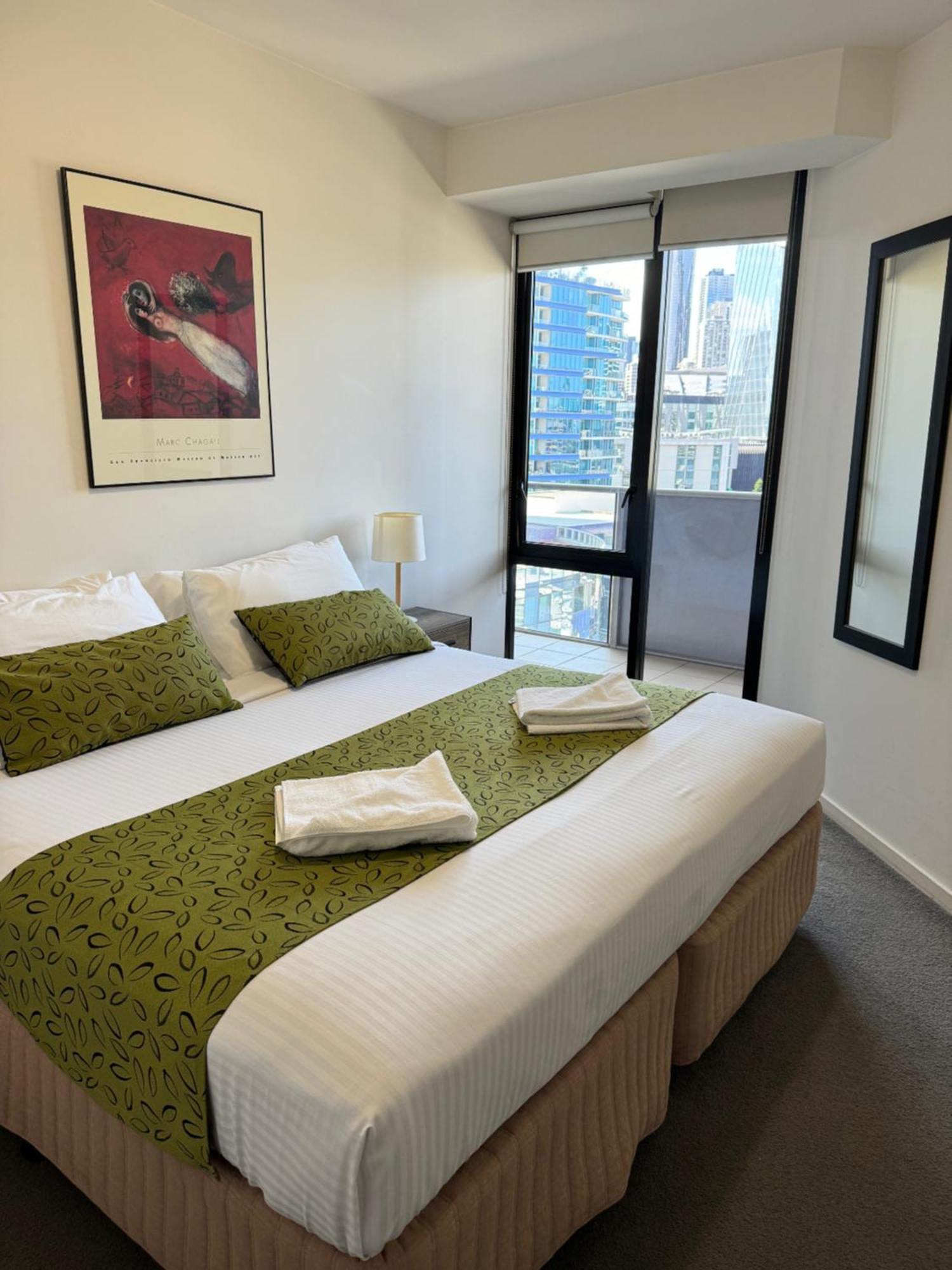 Akom At Docklands Melbourne Exterior foto