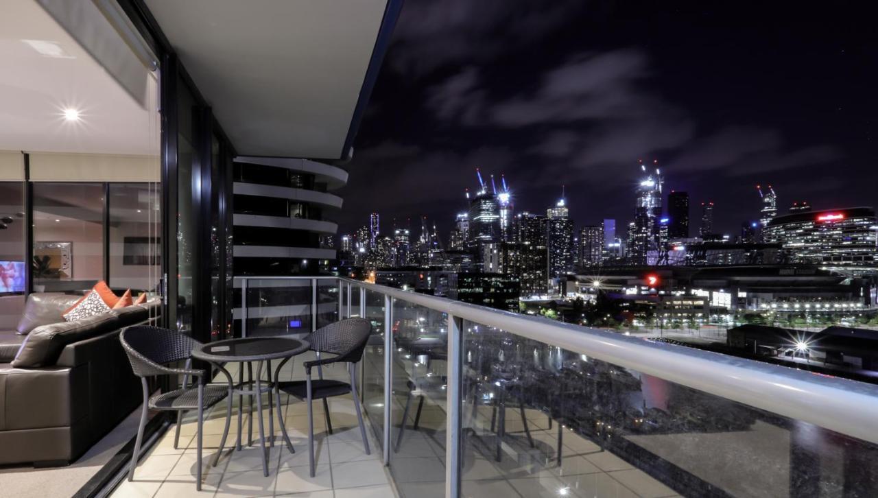 Akom At Docklands Melbourne Exterior foto